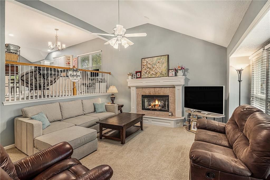 8727 N Winan Avenue — photo 3