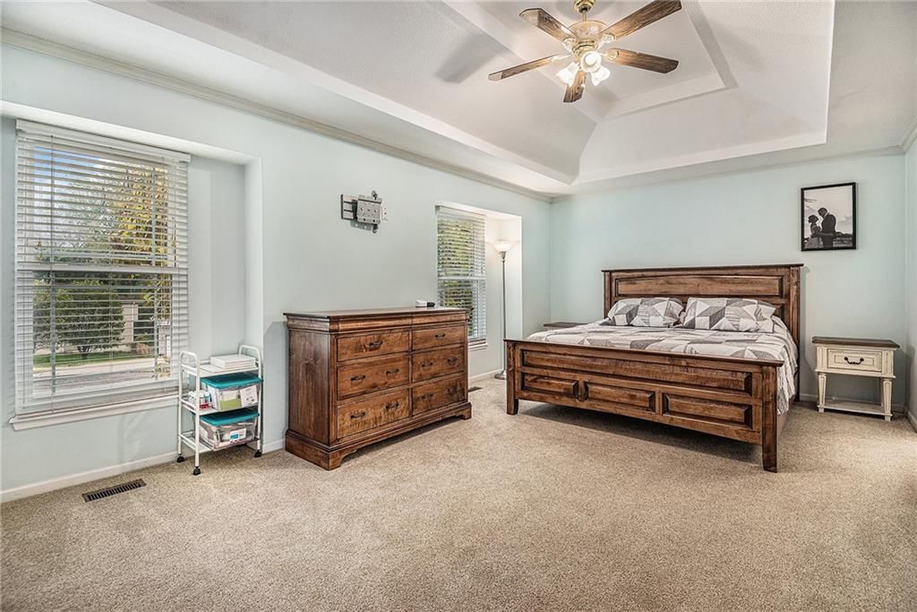 8727 N Winan Avenue — photo 11