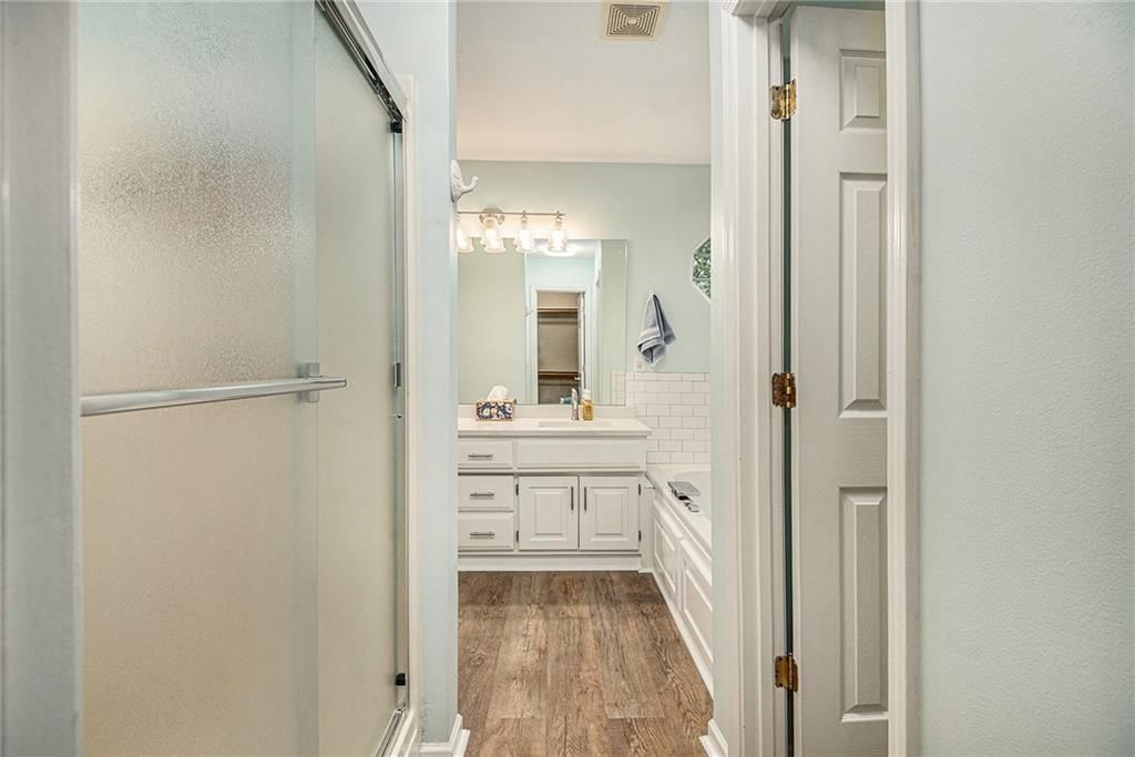 8727 N Winan Avenue — photo 15