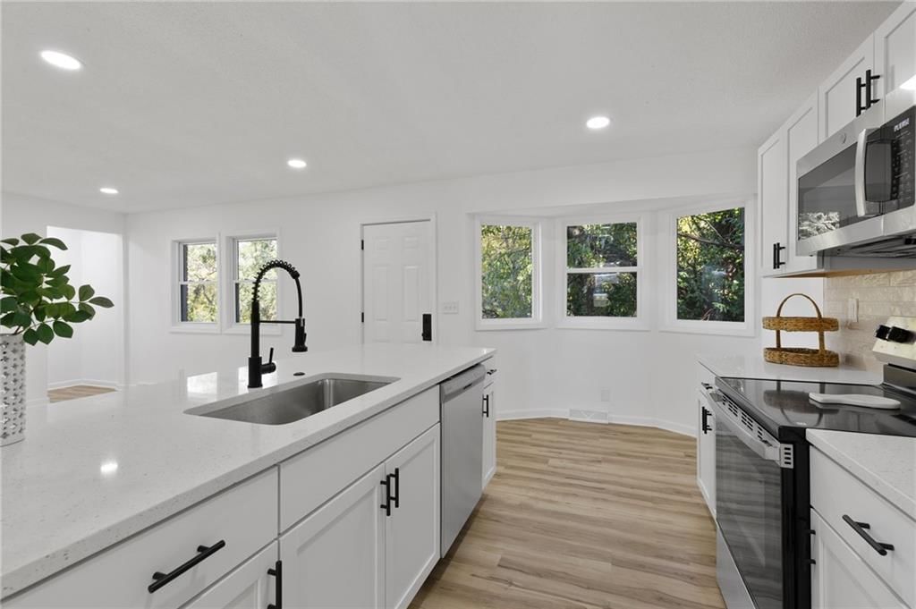 3440 E 63rd Street — photo 11