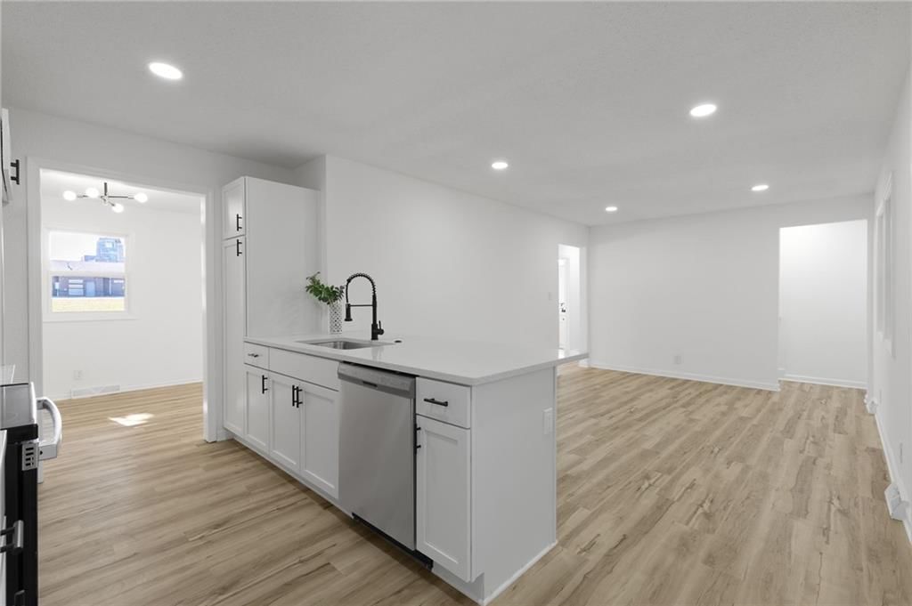 3440 E 63rd Street — photo 14