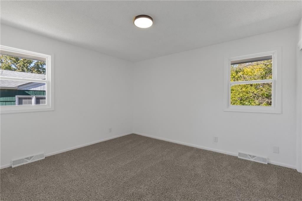 3440 E 63rd Street — photo 24