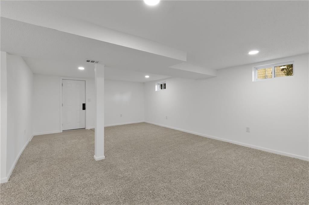3440 E 63rd Street — photo 28