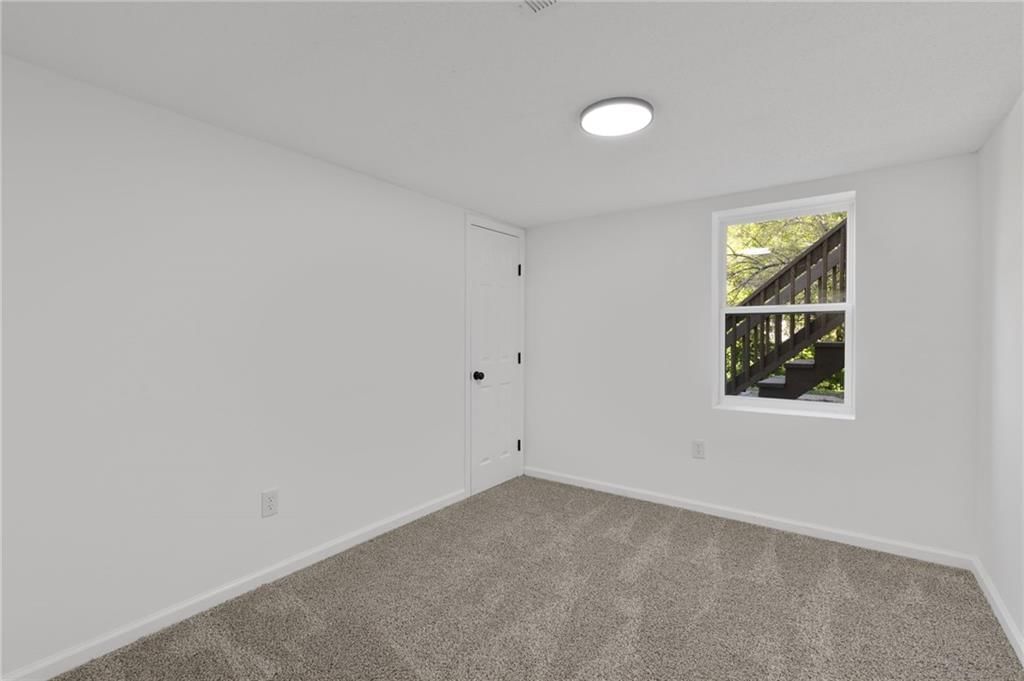 3440 E 63rd Street — photo 33