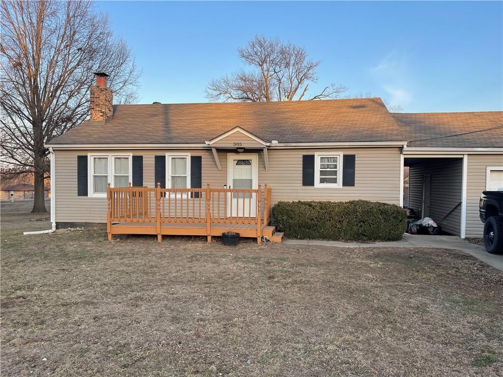 305 Wilson Boulevard — photo 1