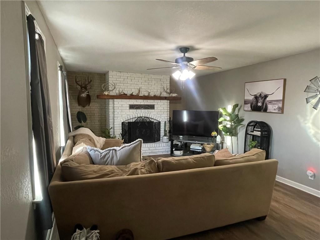 305 Wilson Boulevard — photo 2