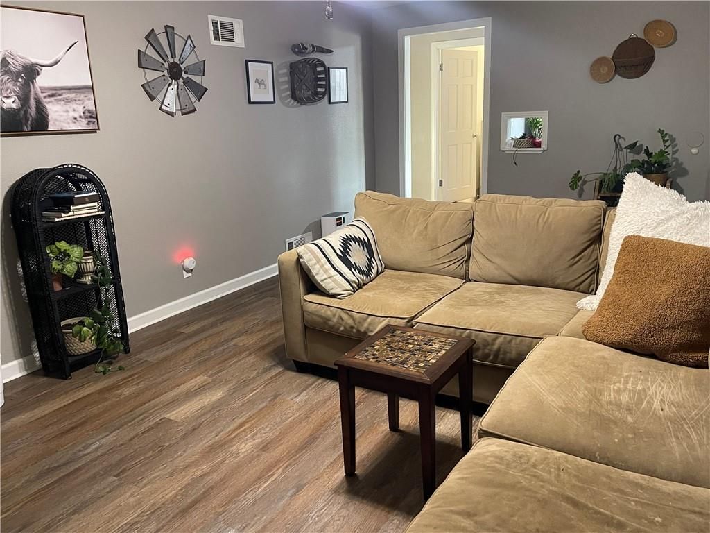 305 Wilson Boulevard — photo 4