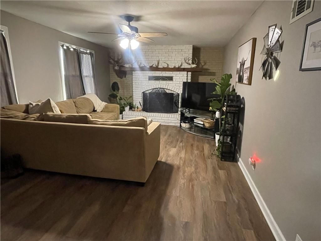 305 Wilson Boulevard — photo 5
