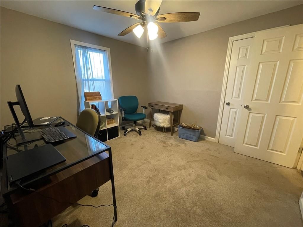 305 Wilson Boulevard — photo 11