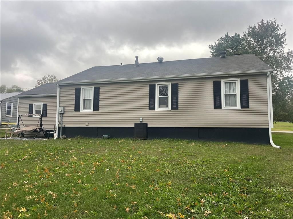305 Wilson Boulevard — photo 16