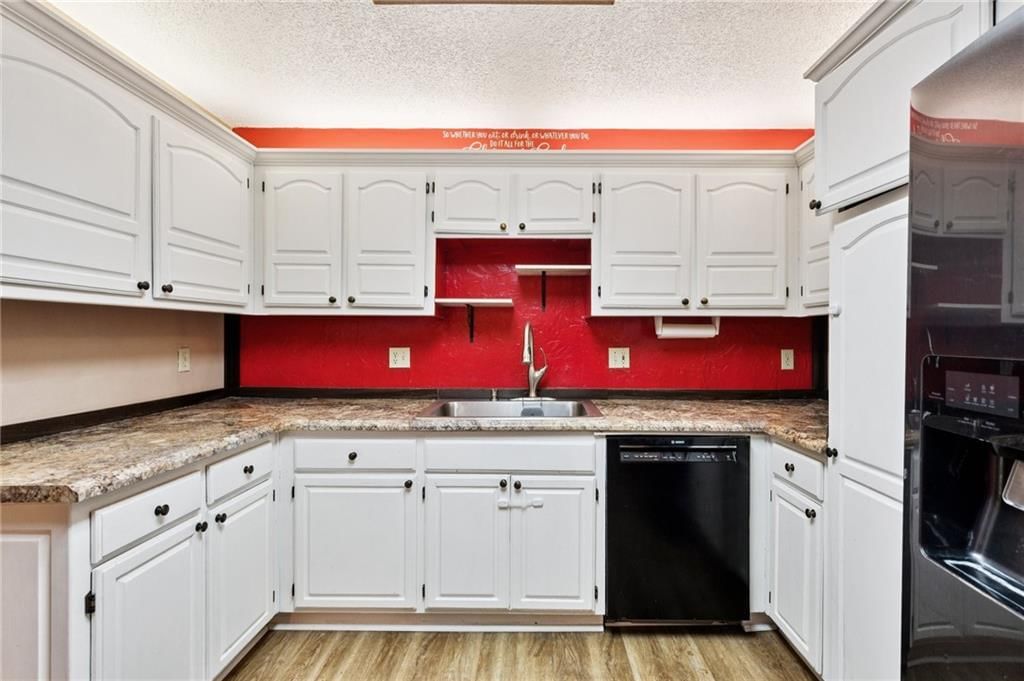 701 Mount Hope Circle — photo 11