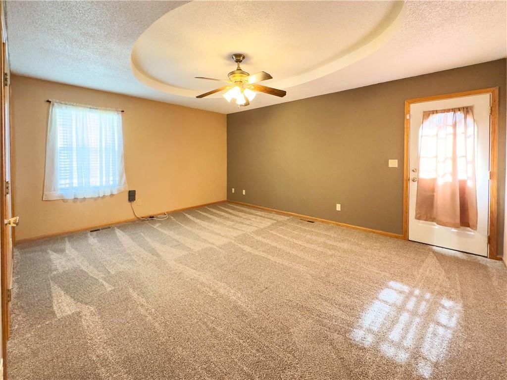 701 Mount Hope Circle — photo 12