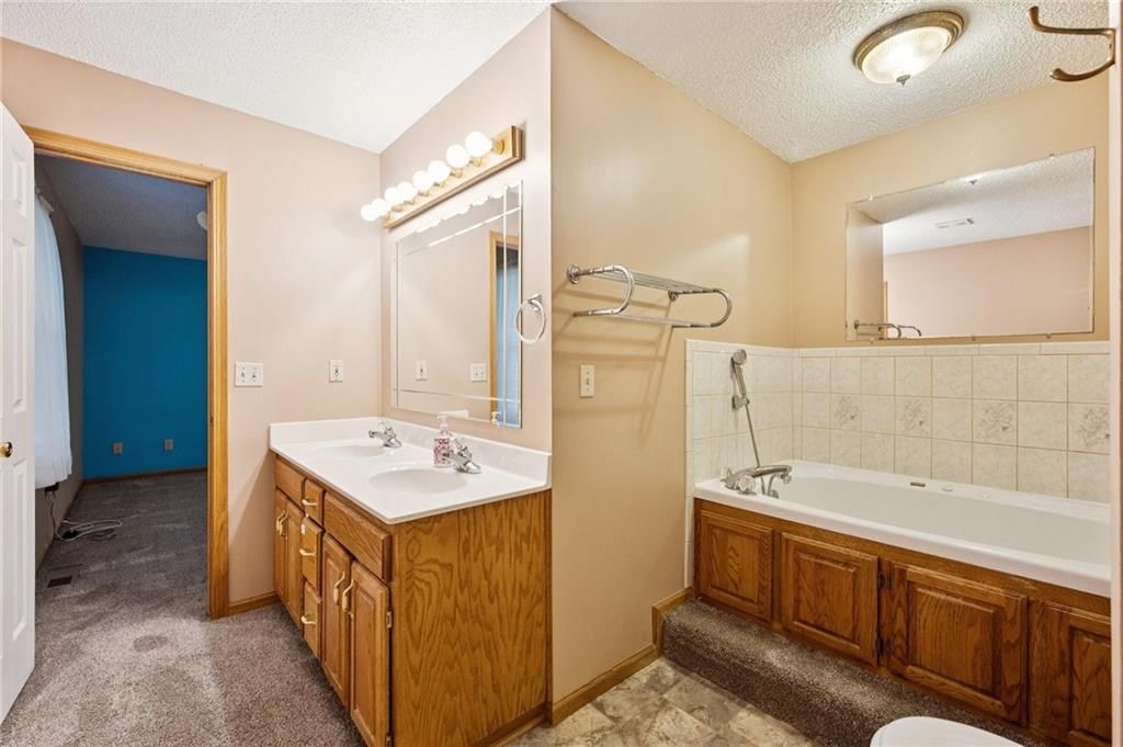 701 Mount Hope Circle — photo 13