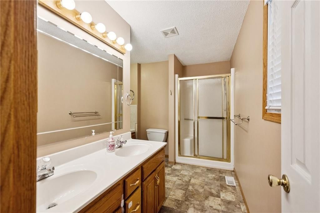 701 Mount Hope Circle — photo 14