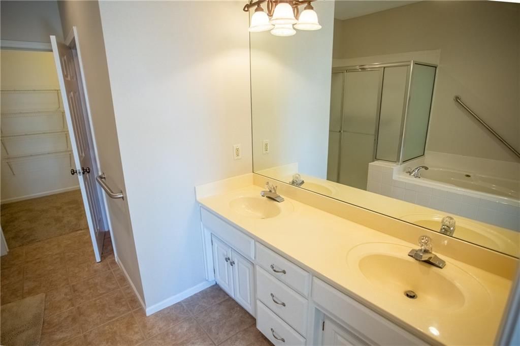 6323 W 145 Street — photo 15
