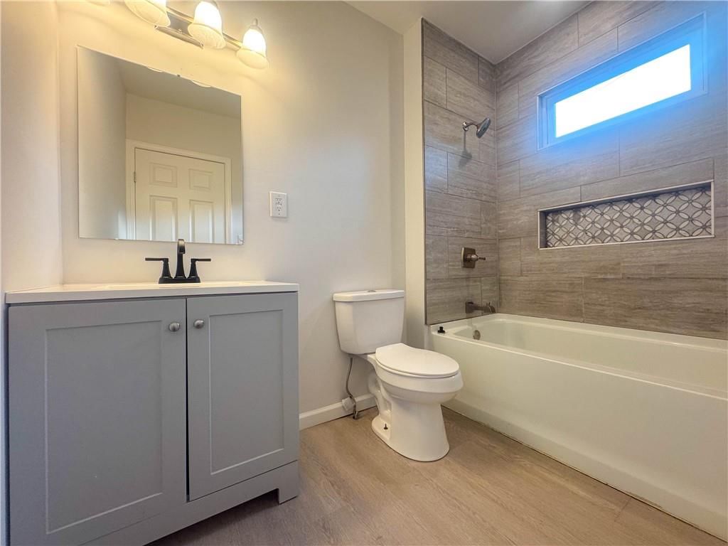 1052 Cleveland Avenue — photo 5
