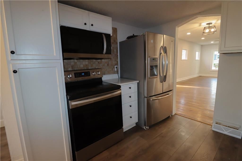 1052 Cleveland Avenue — photo 9