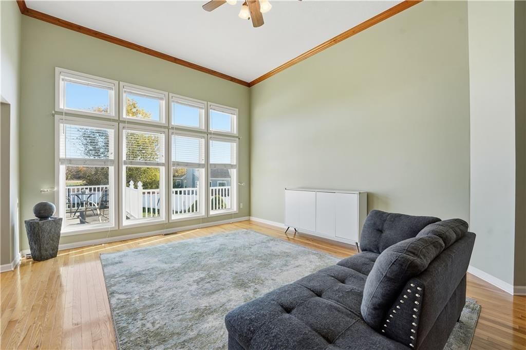 5015 Millbrook Street — photo 2