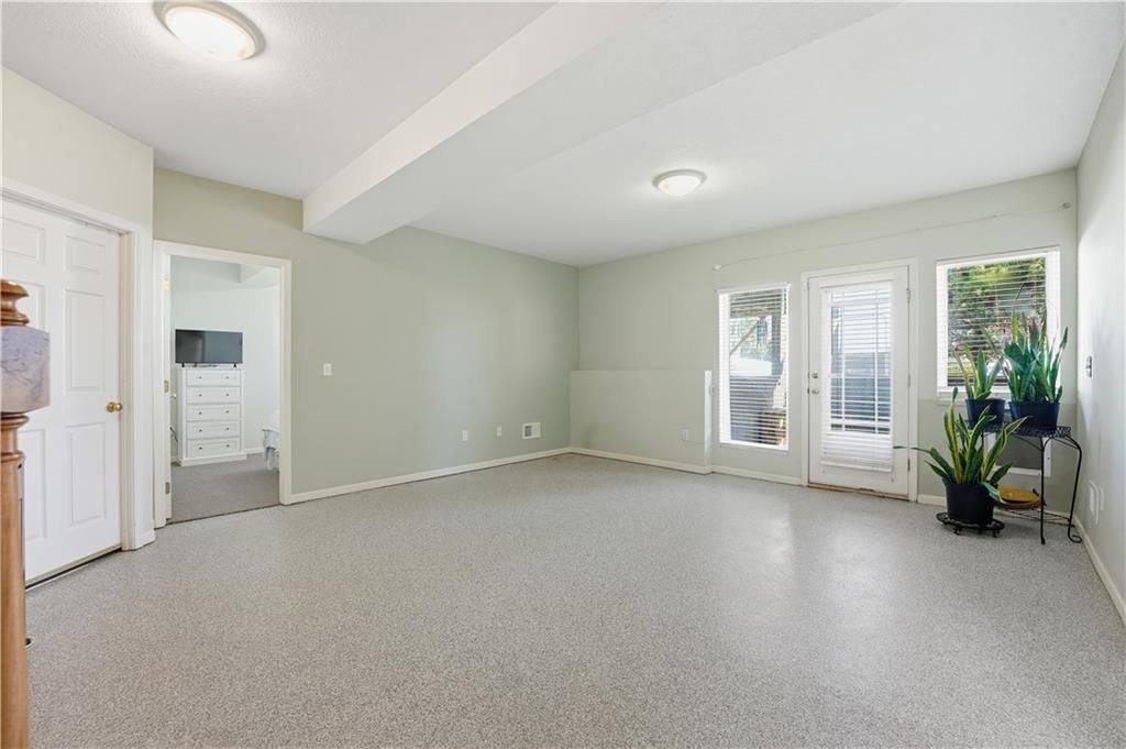 5015 Millbrook Street — photo 18