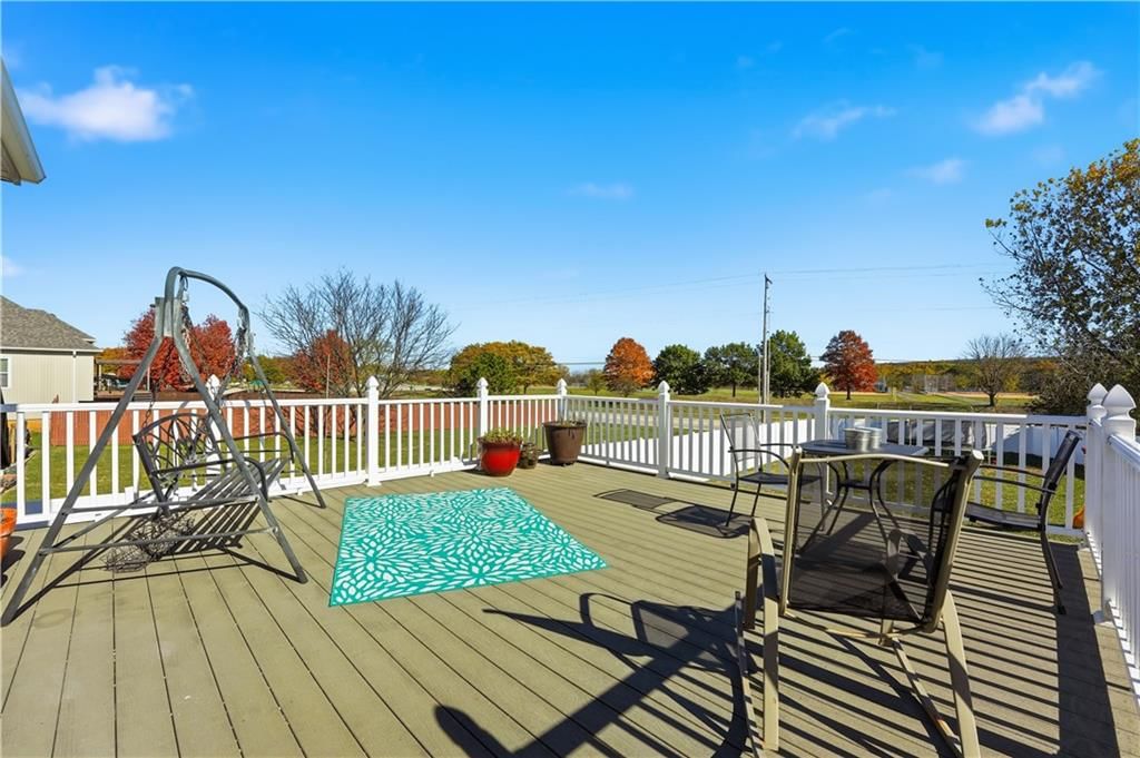 5015 Millbrook Street — photo 24