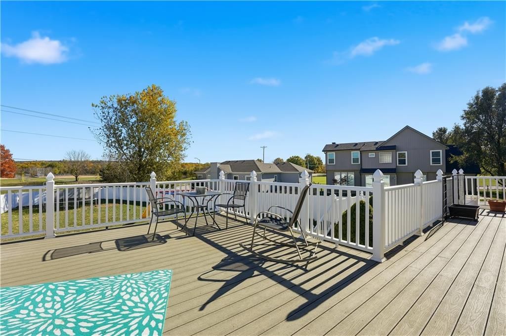 5015 Millbrook Street — photo 25