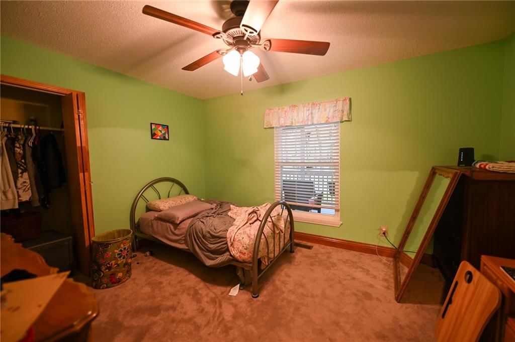 24900 Englewood N/A — photo 18