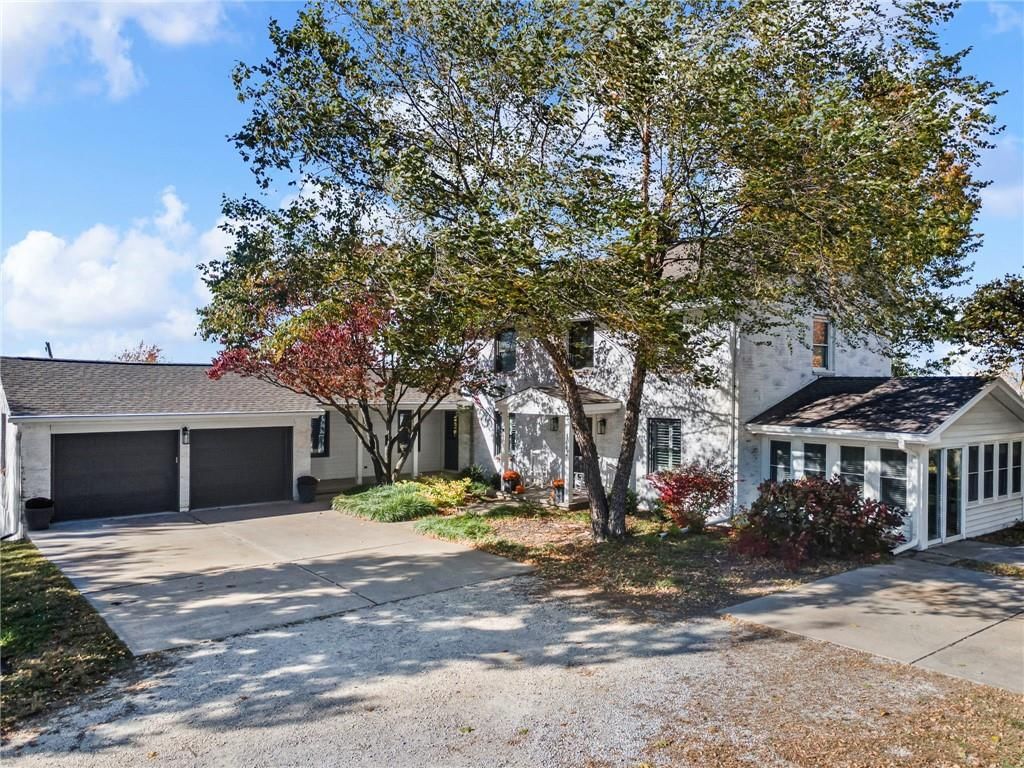 1002 E Hubach Hill Road — photo 4