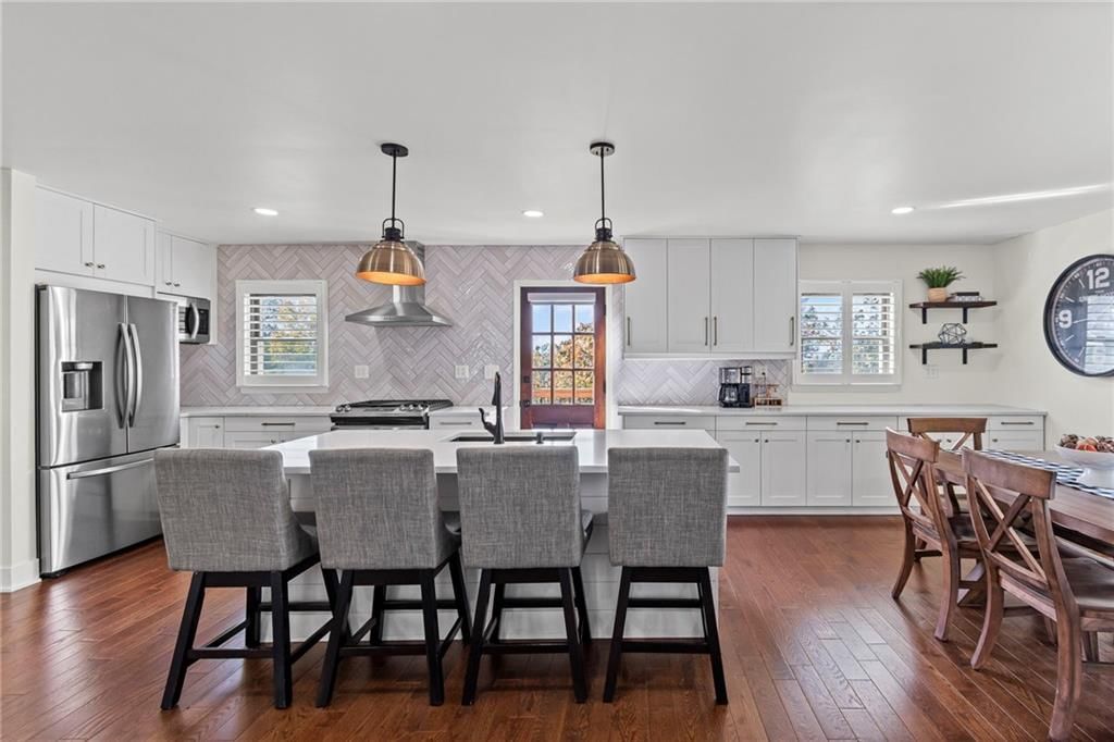 1002 E Hubach Hill Road — photo 13