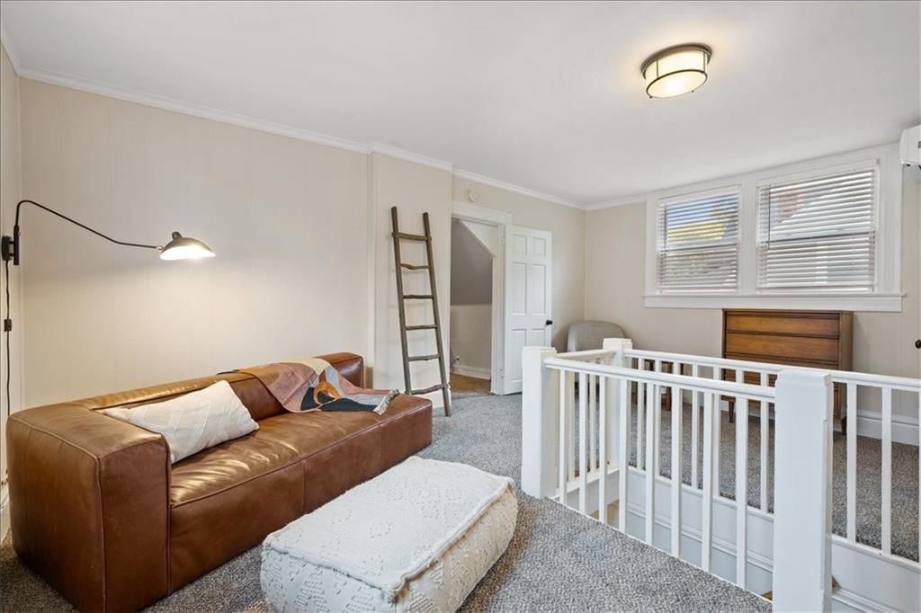 Photo 21 of 24 - 3137 Mcgee Street