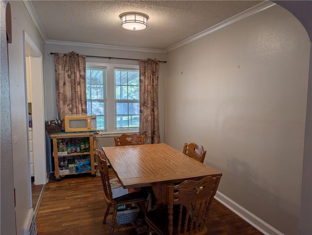212 N Main Street — photo 7