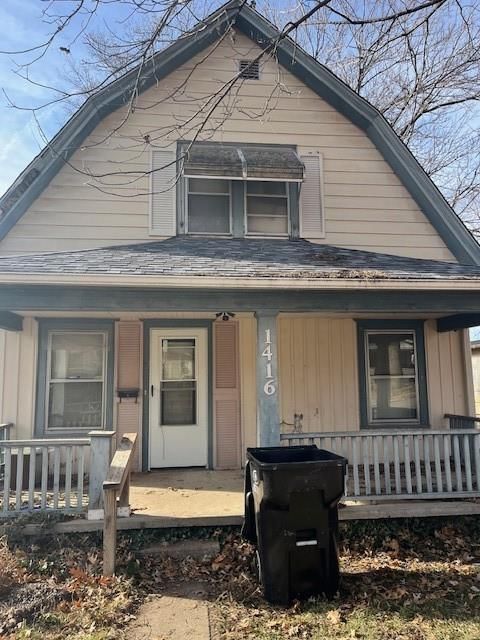 1416 S Hardy Avenue — photo 2