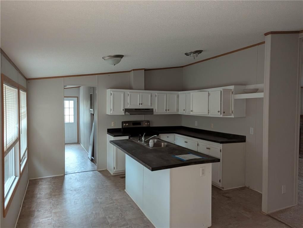 7529 Beach Drive — photo 5