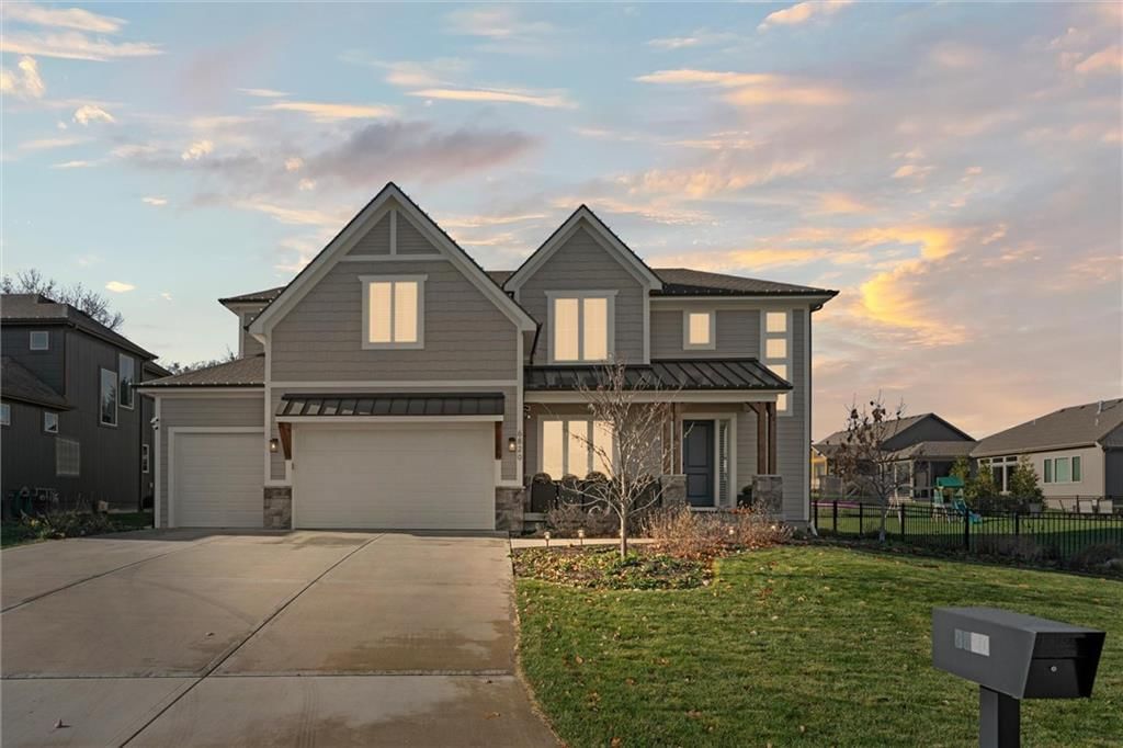 6820 Marion Street — photo 3
