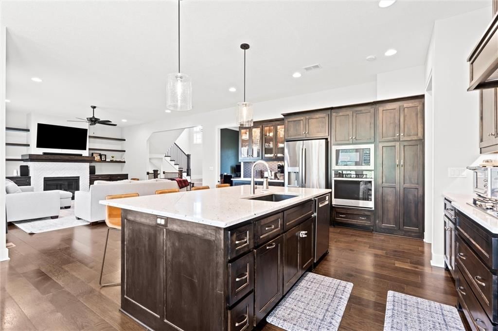 6820 Marion Street — photo 17