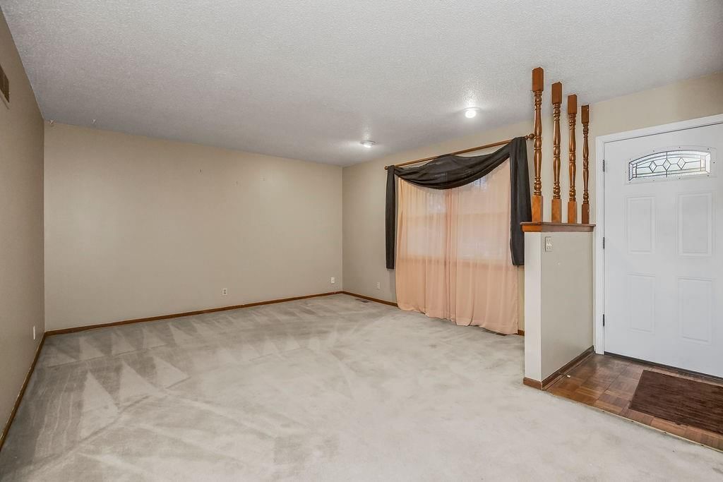 5928 Sewell Avenue — photo 5