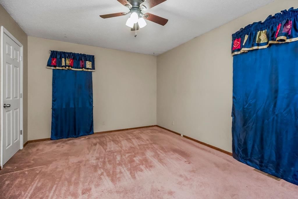 5928 Sewell Avenue — photo 14