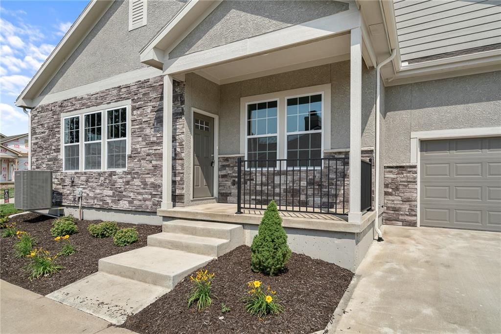 11921 S Tallgrass Drive — photo 5