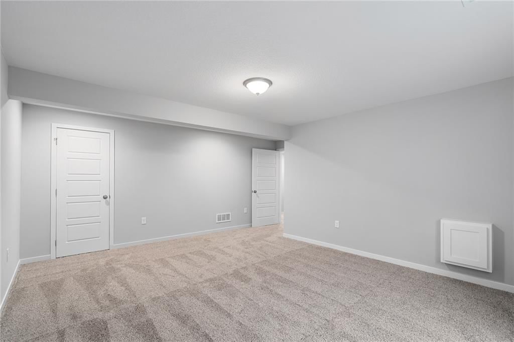 11921 S Tallgrass Drive — photo 41