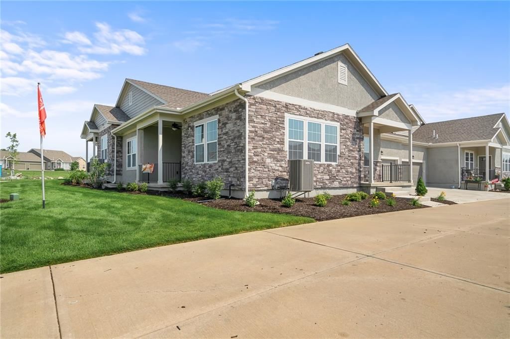 11921 S Tallgrass Drive — photo 58