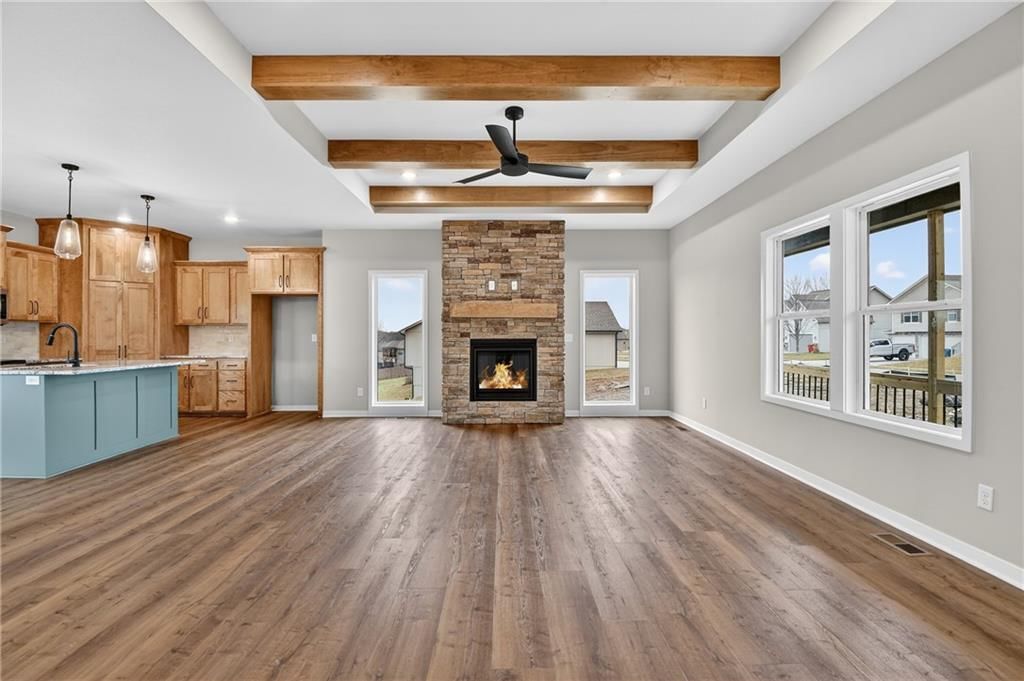 1313 N Holland Drive — photo 9