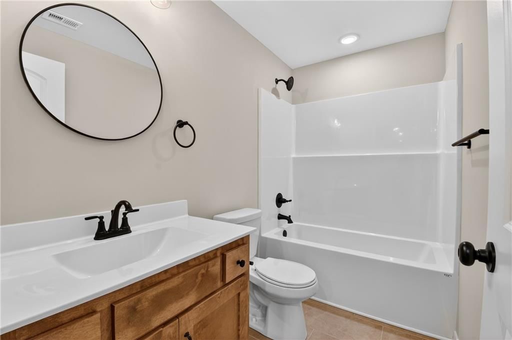 1313 N Holland Drive — photo 32