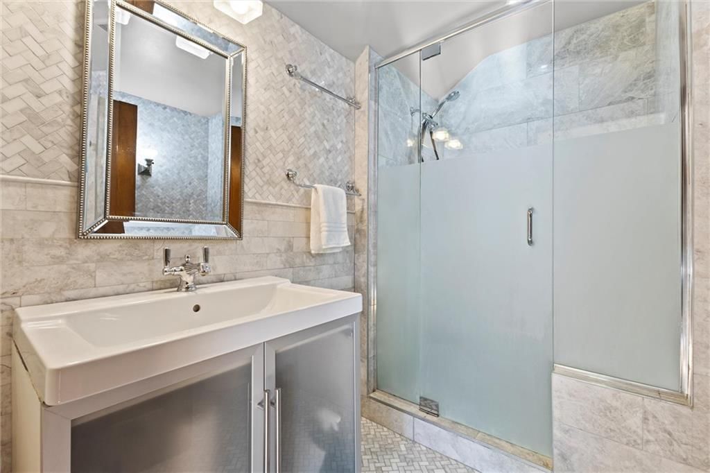 3800 Genessee Street — photo 33