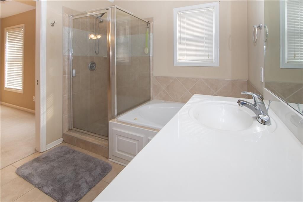 516 Westgate Court — photo 13