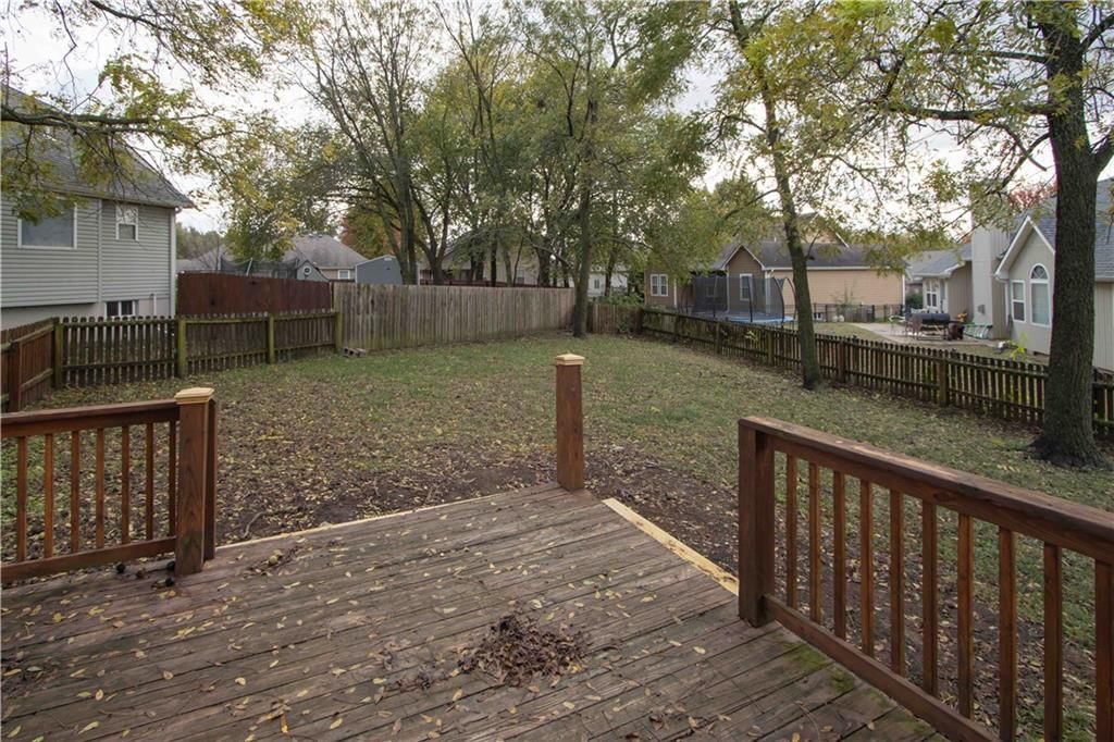 516 Westgate Court — photo 26