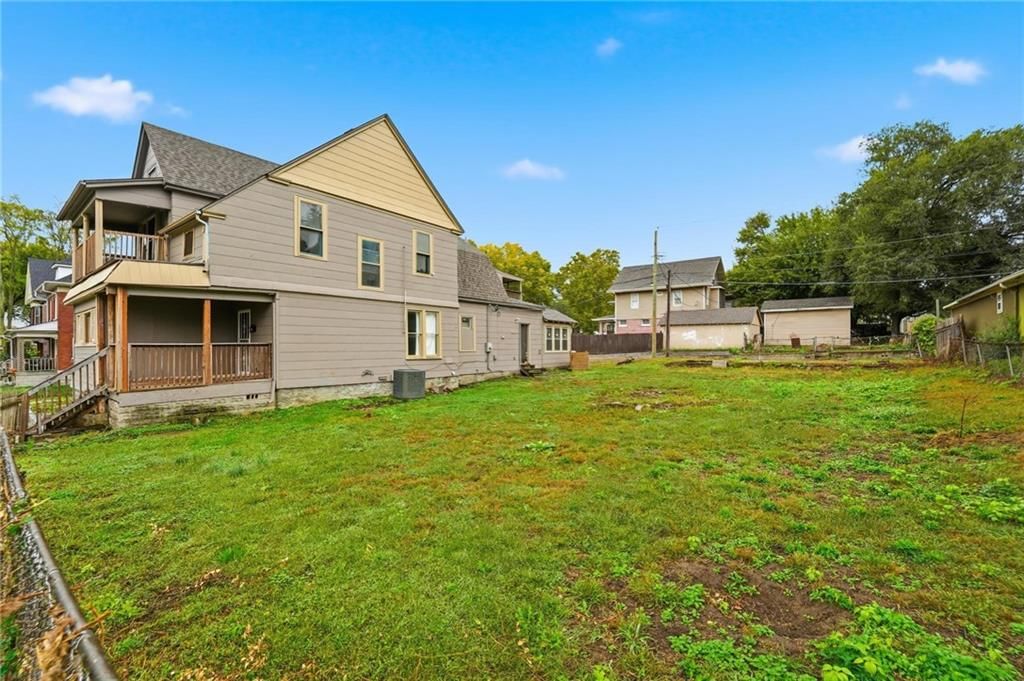 1234 Indiana Avenue — photo 47