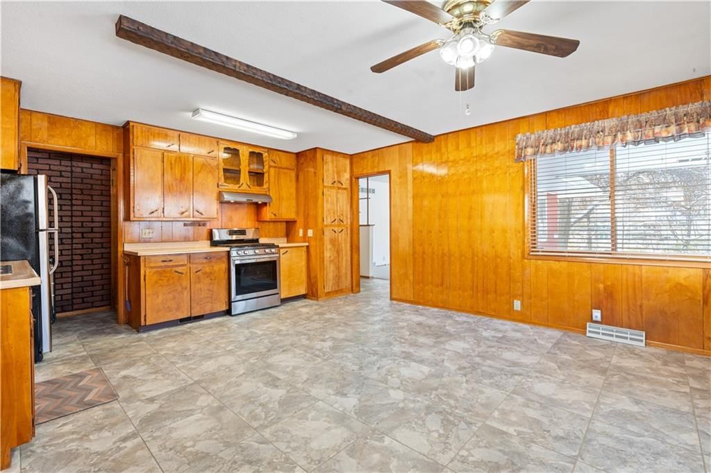 7019 N Elm Street — photo 12