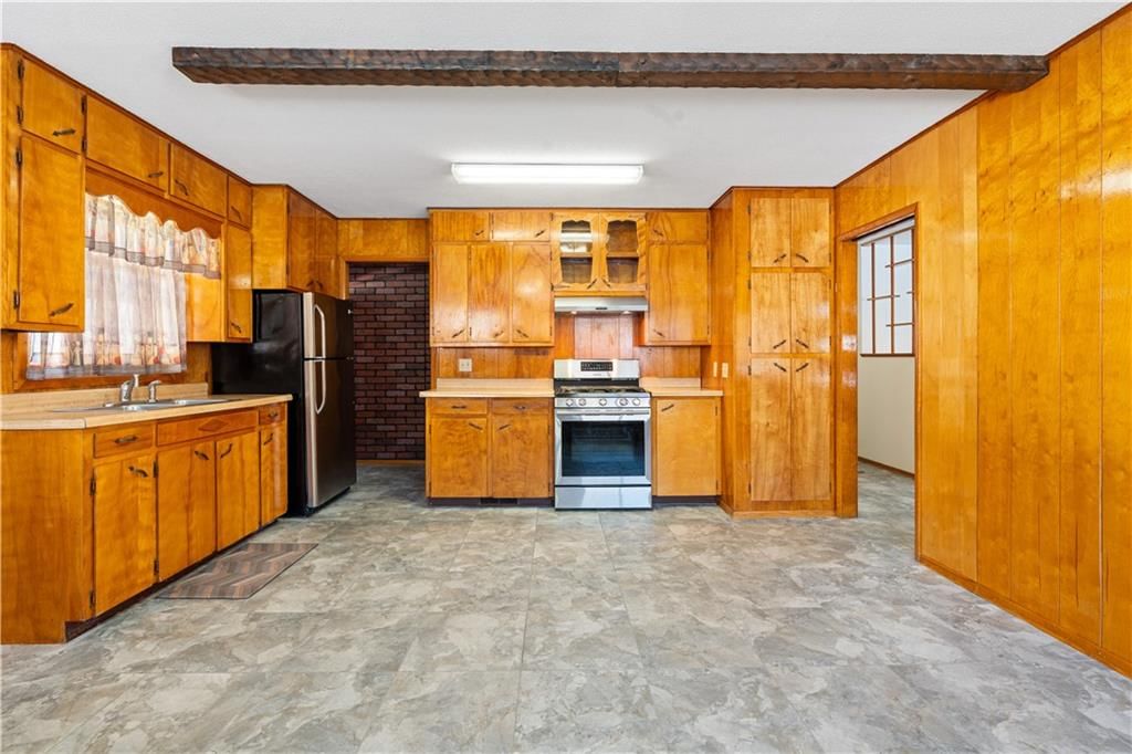 7019 N Elm Street — photo 13