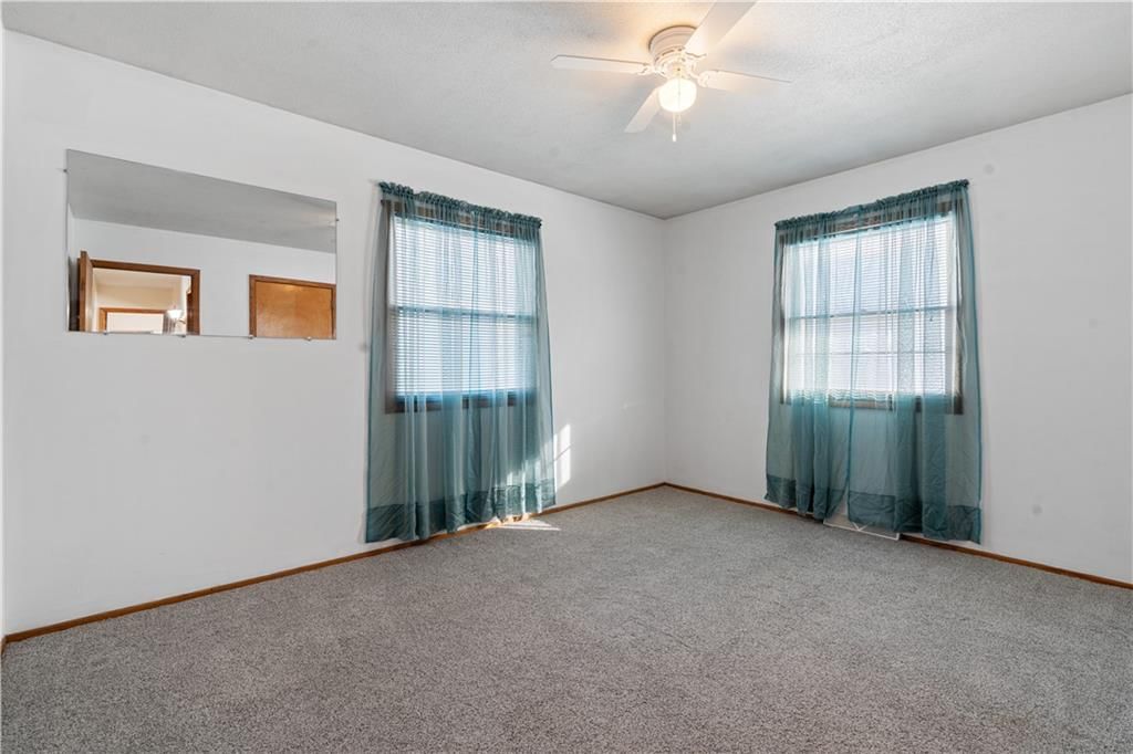 7019 N Elm Street — photo 19