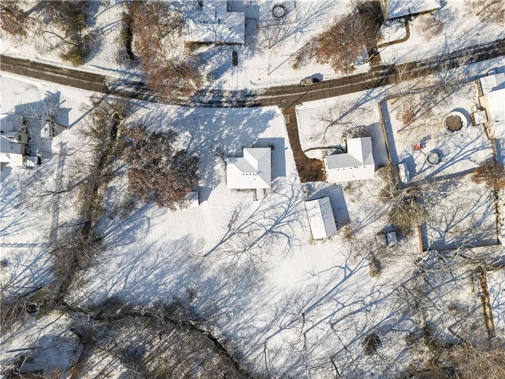 7019 N Elm Street — photo 41