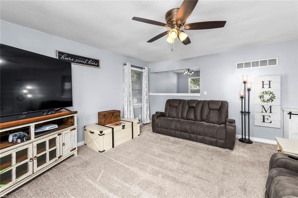 1316 SE Knightsbridge Street — photo 5